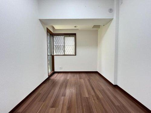 プリオール半田の洋室|洋室5.4帖♪