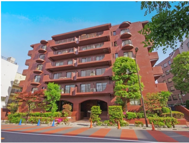 【外観】 | ★仲介手数料無料★パレロワイヤルROKUBANCHO(耐震基準に適合・新規リノベーション済み）