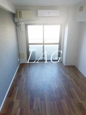 【居間・リビング】 | ホーユウコンフォルト大和中央 | 洋室のお部屋です。