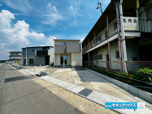 【本日ご案内可能】刈谷市井ケ谷町　全2棟の前面道路含む現地写真|事前予約にて現地ご見学いただけます！お気軽にお問い合わせください♪
■株式会社　セキュアハウス　豊明店■
住宅ローンに強く、知識、経験豊富なスタッフ在籍
お客様に寄り添い、ご成約後もサポート致します。