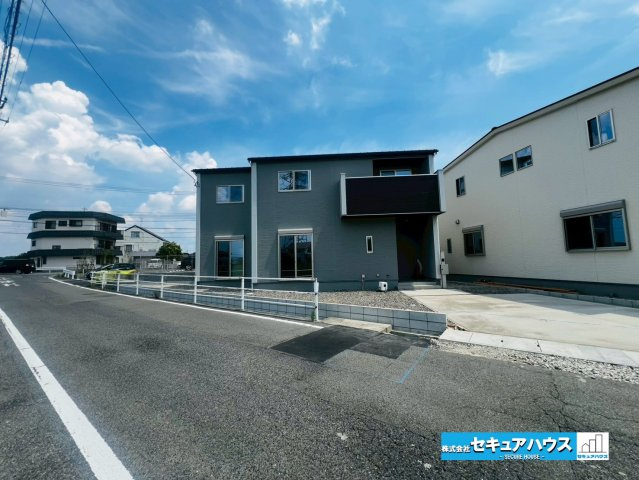 【本日ご案内可能】刈谷市井ケ谷町　全2棟の外観|【現地外観写真　2号棟】
■株式会社　セキュアハウス■
住宅ローンに強く、知識、経験豊富なスタッフ在籍
お客様に寄り添い、ご成約後もサポート致します。　　　　　　　　　　　　　　　　　　　　　　　　　