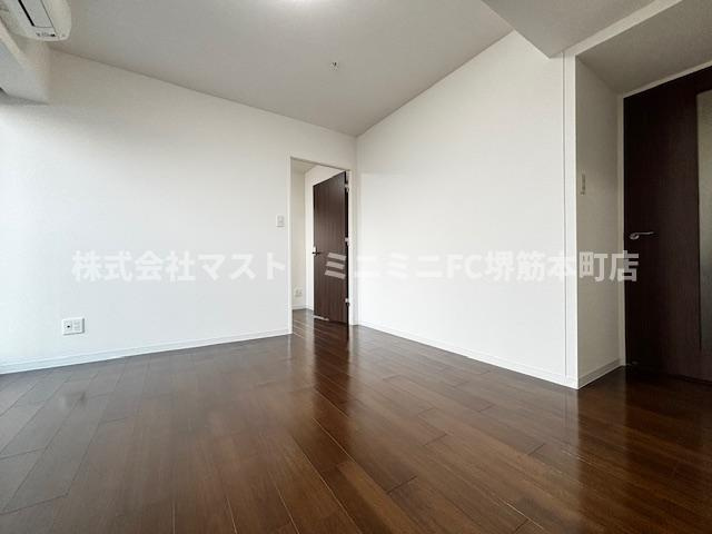 エルヴェ東天満の居間・リビング