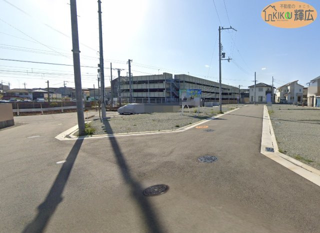 加古川市平岡町土山 （全７）土地　4号地の前面道路含む現地写真