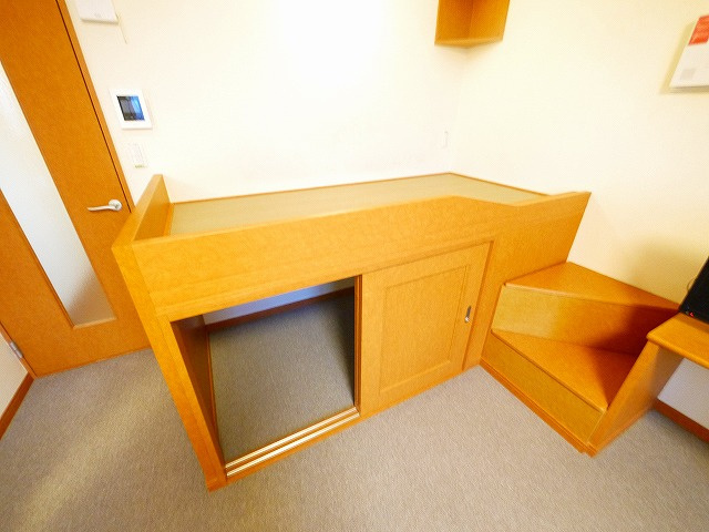 レオパレスリヴェールの収納|たっぷりとした収納スペースです