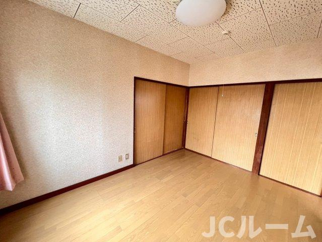 コーポ岡本の居間・リビング