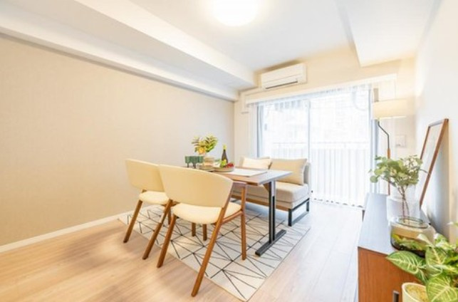 【居間・リビング】