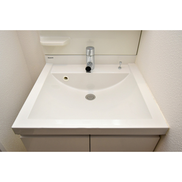 ラヴ神戸三宮の洗面所