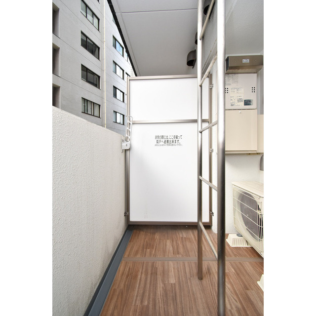 ラヴ神戸三宮のバルコニー