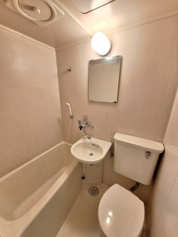 ヤマトビルのロビー|★集合メールボックス★