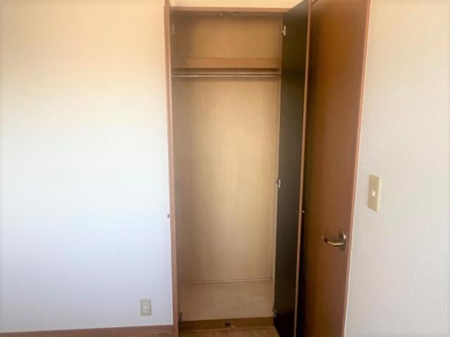 ビエント小机の収納|クローゼット（イメージ）