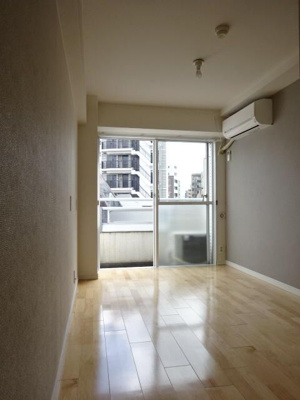 【居間・リビング】 | トップルーム横浜