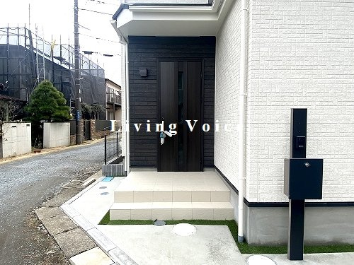 【エントランス】 | 【仲介手数料０円】茅ヶ崎市香川4丁目　新築一戸建て | 茅ヶ崎市香川4丁目　新築一戸建て