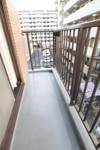 ＫＮマンションのバルコニー|404号室の写真を使用しています。