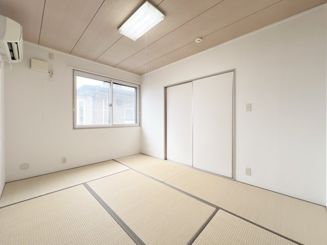 セジュール下長の和室