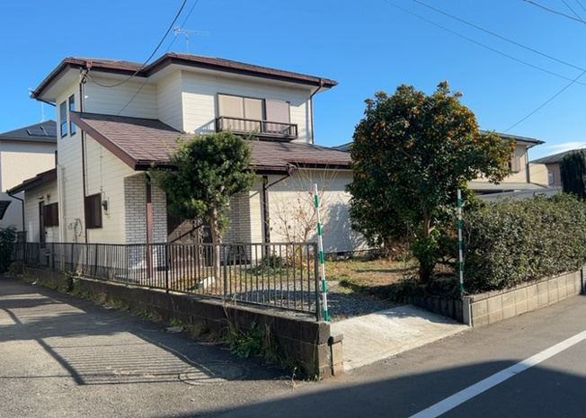 【外観】 | 物件の詳細については、現地を見てわかること以外に、役所や法務局などで調べないとわからないことがあります。そのため、現地に行く場合は、もしこの物件を買ったらどのような生活ができるかをイメージしましょう。