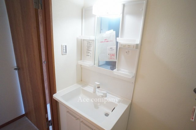 【独立洗面台】 | 生野区巽南5丁目 | 洗面台新調です☆