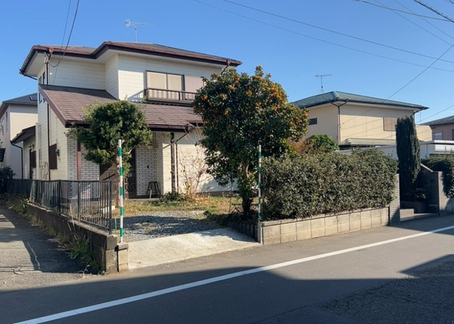 【外観】 | 販売されている全ての土地が、宅地用の土地であるとは限りません。都市計画法に基づき、基本的に住宅を建てることができるのは土地計画区であることに加え、市街化区域として定められている地域のみとなっています。