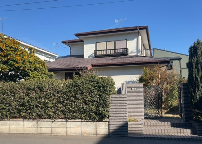 【外観】 | 家を建てる前提で土地を探している場合、地盤の丈夫さは譲れない条件の一つです。地盤が脆弱だと追加工事が必要となります。また、過去に地盤沈下や液状化現象を起こした土地は、できるだけ避けた方がいいでしょう。