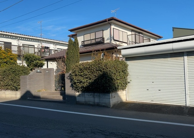 【外観】 | 物件の詳細については、現地を見てわかること以外に、役所や法務局などで調べないとわからないことがあります。そのため、現地に行く場合は、もしこの物件を買ったらどのような生活ができるかをイメージしましょう。