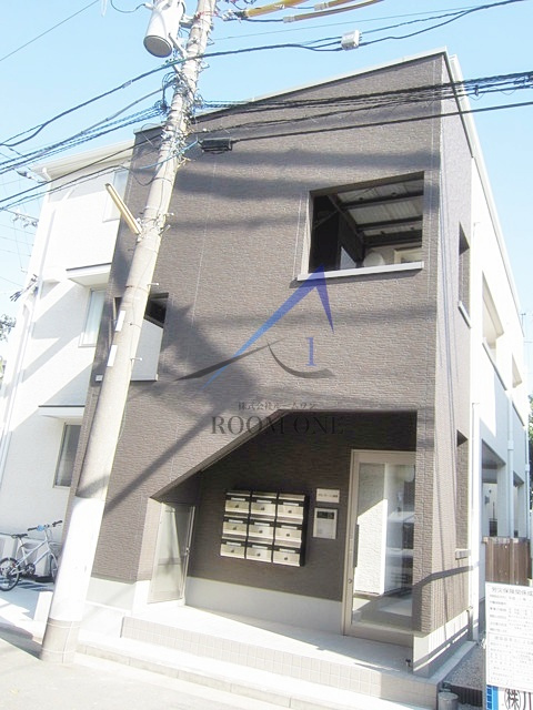 グランディール２番館のエントランス|エントランスです。