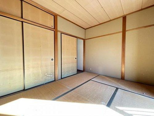 半田市有脇町2丁目の和室|2階和室6帖♪