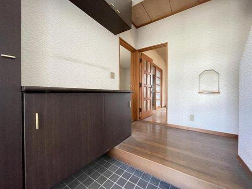 半田市有脇町2丁目の玄関|玄関別角度♪