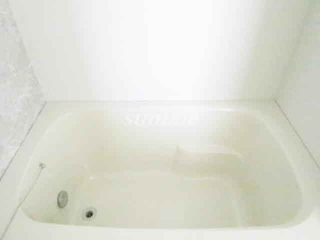 レジェンダリーガーデン赤羽ウェストビューの浴室|きれいな追炊付き浴槽で疲れを癒せます♪