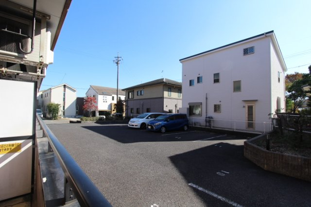 アンソレイエの駐車場|カースペースがあります