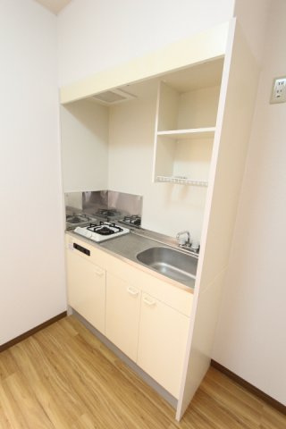 アンソレイエのキッチン|キッチンでお料理をお楽しみください