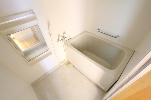 アンソレイエの浴室|お風呂で日々の疲れを落としましょう