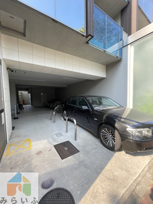 【駐車場】 | ルヴェール吹上