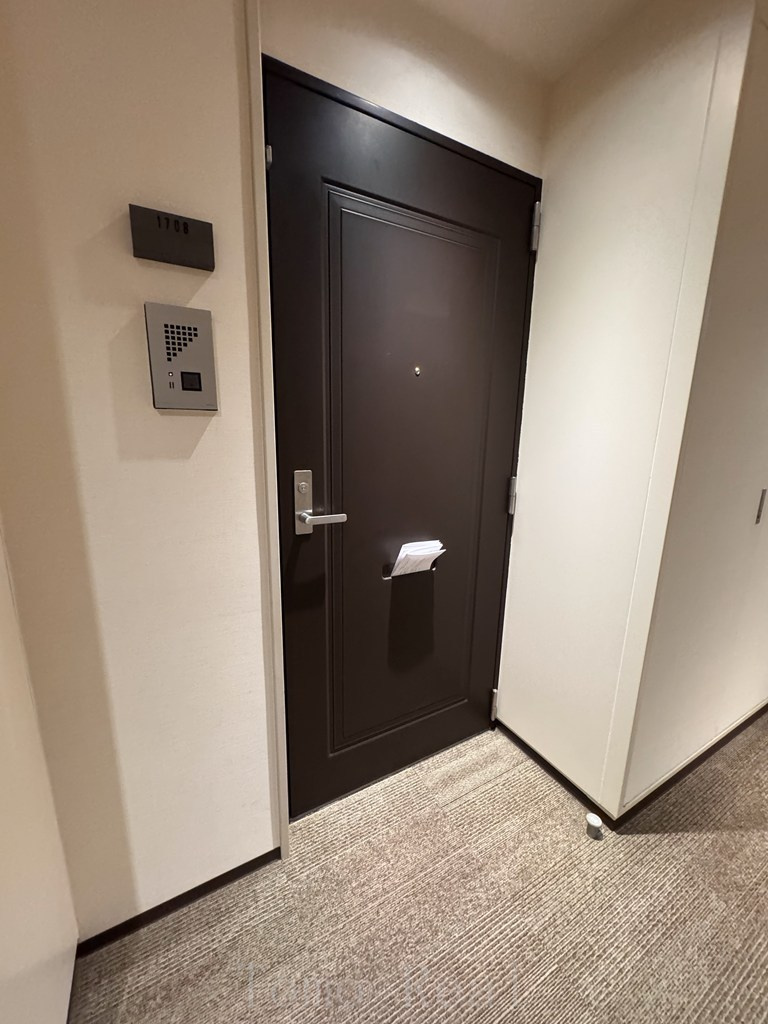 六本木ビュータワーの玄関