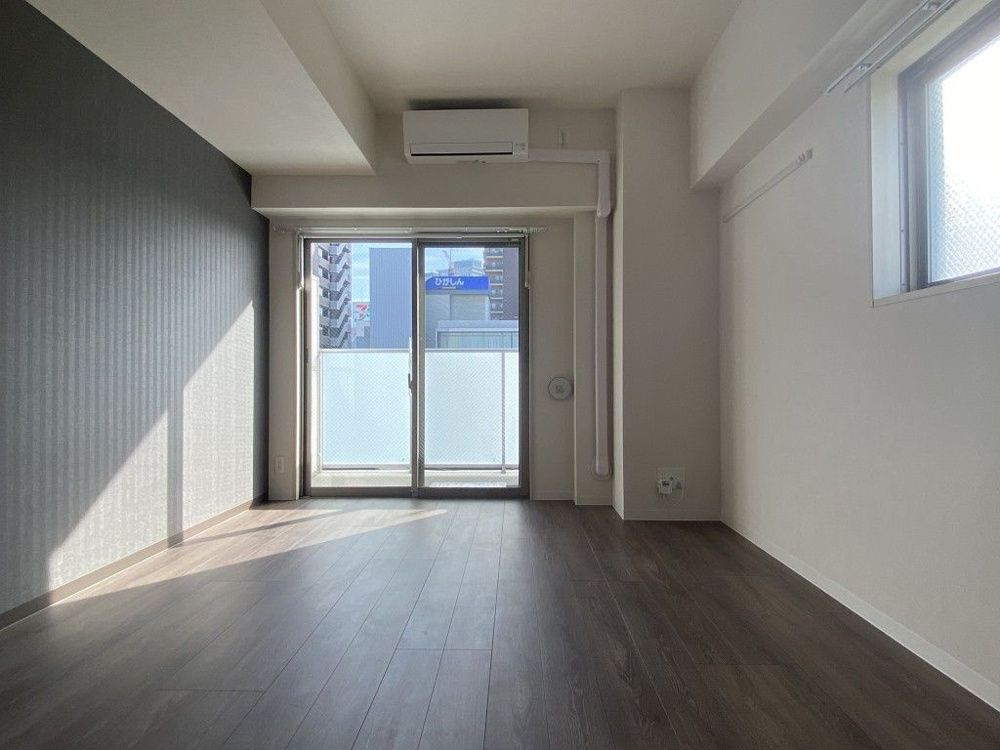 PARQUE Nishikoiwaの居間・リビング