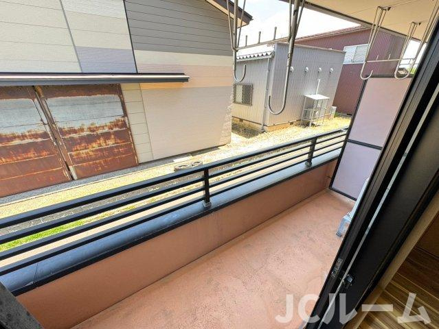 メゾンスバルのバルコニー|同間取り別の部屋の写真です