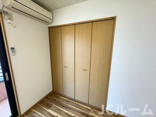 メゾンスバルの収納|同間取り別の部屋の写真です