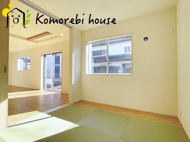 桶川市坂田　11期　新築一戸建て　ブルーミングガーデン　01の和室|1/10　撮影済み