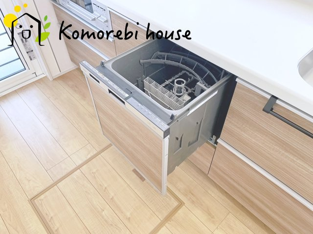 桶川市坂田　11期　新築一戸建て　ブルーミングガーデン　01のキッチン|1/10　撮影済み