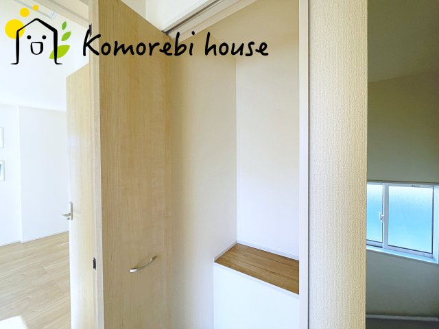 桶川市坂田　11期　新築一戸建て　ブルーミングガーデン　01の収納|1/10　撮影済み