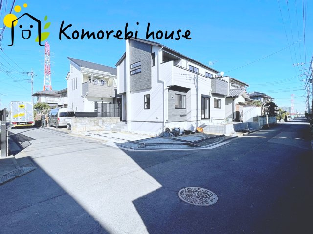桶川市坂田　11期　新築一戸建て　ブルーミングガーデン　01の前面道路含む現地写真|1/10　撮影済み