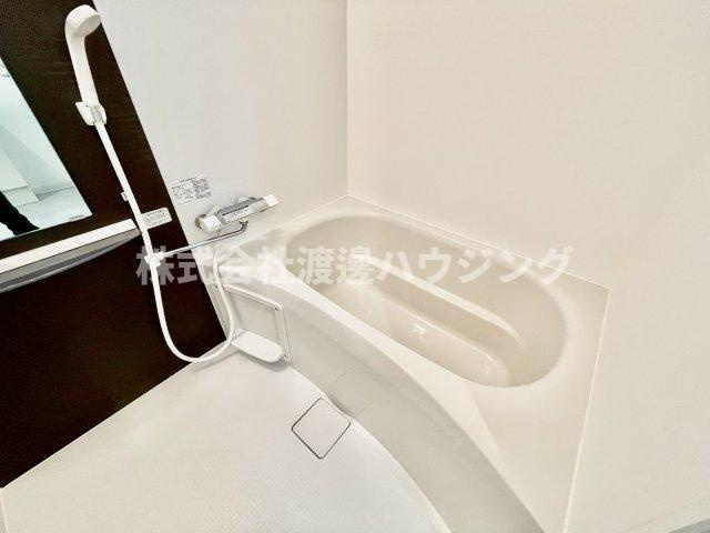 ランコントル江坂の浴室