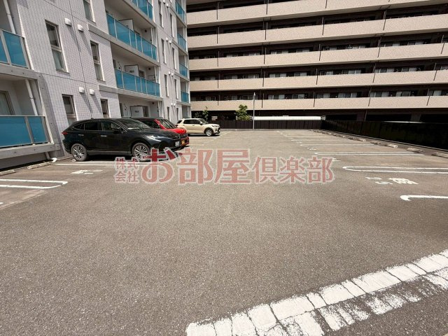 ボワットブランシュの駐車場|駐車場に車を止められます