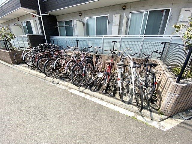 藤沢市湘南台５丁目のアパートのその他共用部分|整備された駐輪場♪