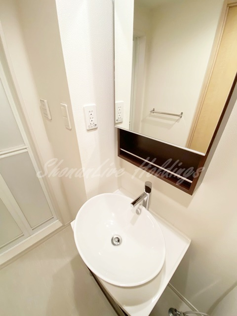 藤沢市湘南台５丁目のアパートの洗面所