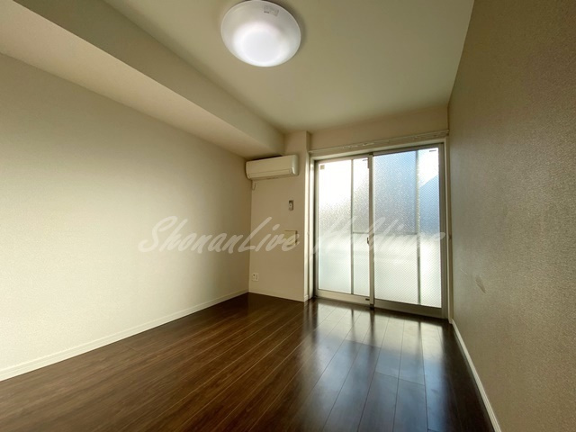 藤沢市湘南台５丁目のアパートの居間・リビング|日当たり良好♪