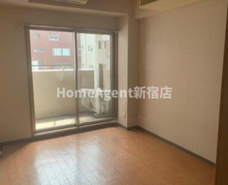 【居間・リビング】 | ゆったり過ごせる居間です