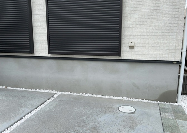 【構造・工法・仕様】 | 木造住宅とは土台、壁、柱など建築物の強度を支える構造体の材に木が使用されている構造を指します。構造体は建物の自重を支えるだけではなく風圧や水圧、積裁荷重などあらゆる衝撃に耐えるための基礎です。