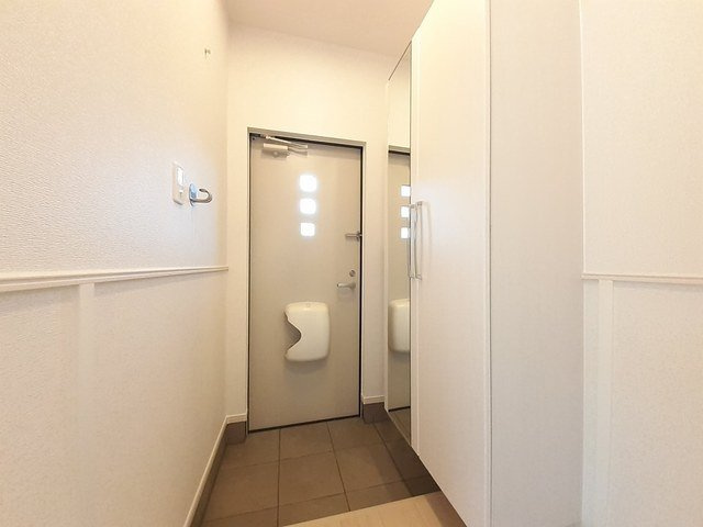 レジデンシアの玄関