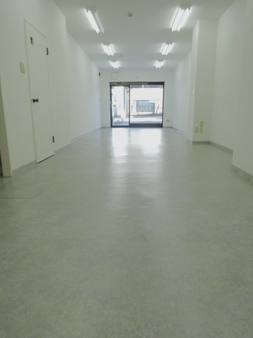 ブオナスタンザ新検見川の洋室