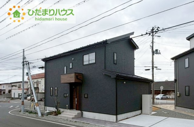 郡山市片平町モデル棟　新築戸建　3号棟の外観|資料請求やご案内も即日対応いたします♪同じ施工例の物件見学も可能です！