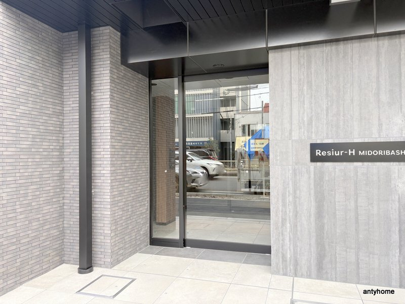レジュールアッシュ緑橋駅前　仲介手数料無料のエントランス